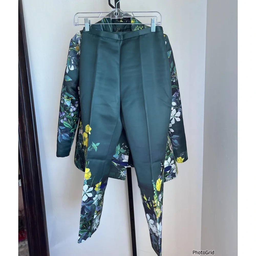 Ted Baker 3 Piece Botanical Pant Blazer Top Set Ted Baker size 0 = 2 - Picture 3 of 5